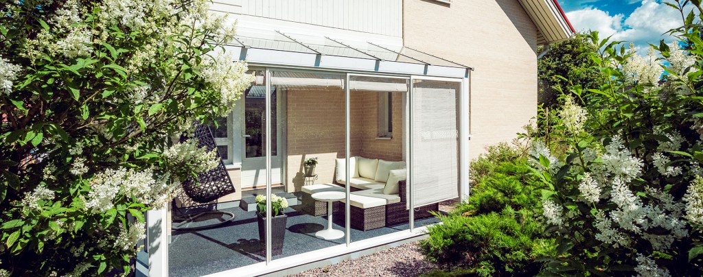 Laske lasiterassin hinta tästä